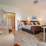 Ea Lipno Hotel