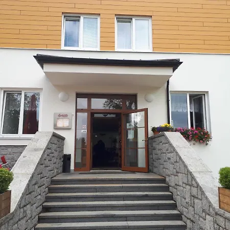 Ea Lipno Hotell 3*