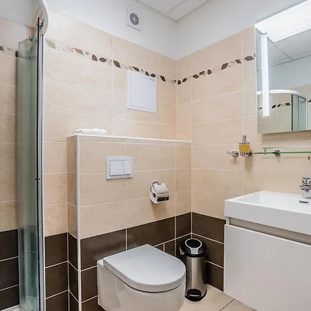 Ea Lipno Hotel 3*